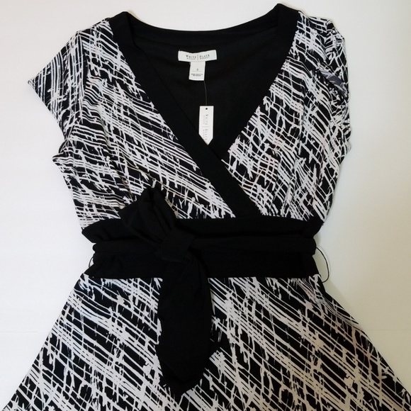 WHITE &BLACK DRESSES - Picture 8 of 8